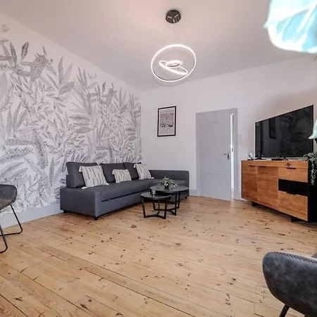 Et Volcans - Grand Proche Centre-ville Pour 24 Personnes