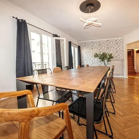 Et Volcans - Grand Proche Centre-ville Pour 24 Personnes Casa vacanze