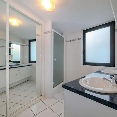 Hébergement de vacances Et Volcans - Grand Proche Centre-ville Pour 24 Personnes *