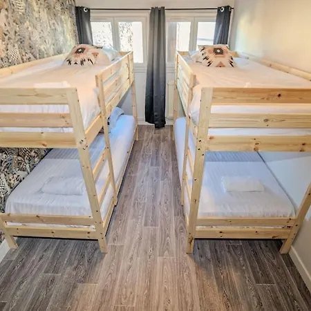 Holiday home Et Volcans - Grand Proche Centre-ville Pour 24 Personnes Clermont-Ferrand