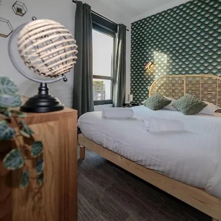 Holiday home Et Volcans - Grand Proche Centre-ville Pour 24 Personnes