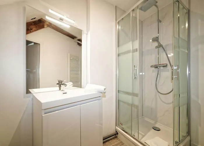 Et Volcans - Grand Proche Centre-ville Pour 24 Personnes Ferienhaus