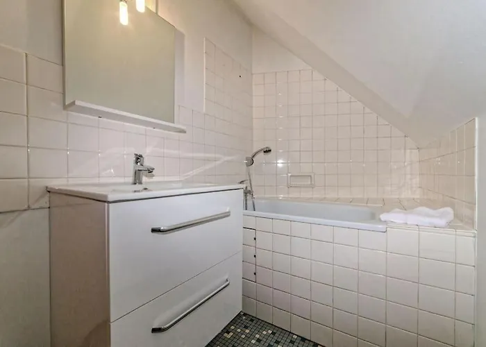 Ferienhaus Et Volcans - Grand Proche Centre-ville Pour 24 Personnes Clermont-Ferrand