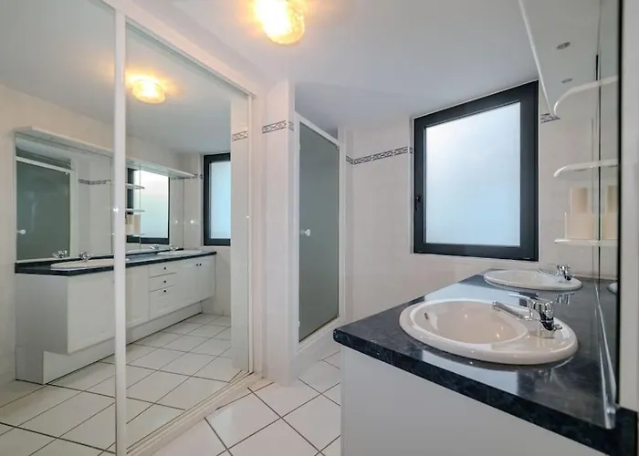 Ferienhaus Et Volcans - Grand Proche Centre-ville Pour 24 Personnes *