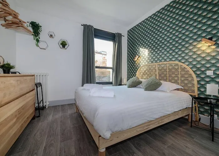 Et Volcans - Grand Proche Centre-ville Pour 24 Personnes Ferienhaus *